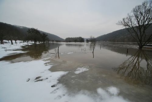 Saale, Friedeburg nach Brucke